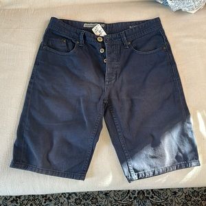 Bermuda shorts size 40